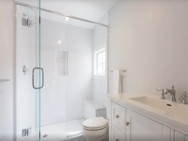 Stunning Barnstable Home Steps from the Beach - Perfect for Large Groups
